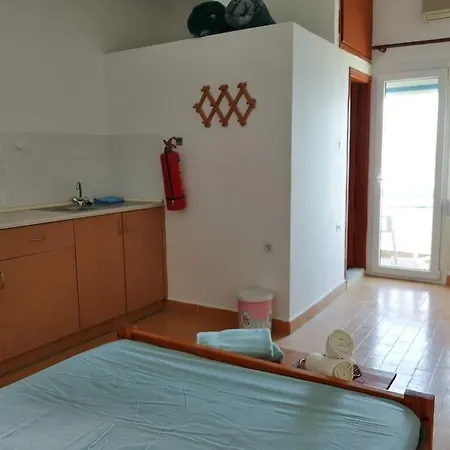 Lejlighed Rodon Agia Kyriaki 2 Bedroom In Spilia Leros Panteli