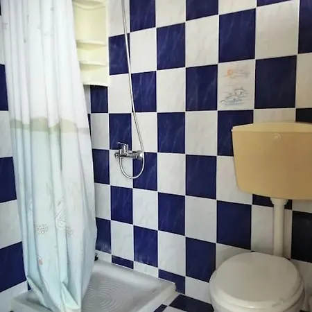 Rodon Agia Kyriaki 2 Bedroom In Spilia Leros Pandéli